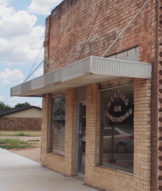 Newton Plumbing Electric & AC storefront, Comanche, Oklahoma